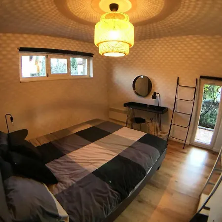 Apartma Appartamento Dobrovo